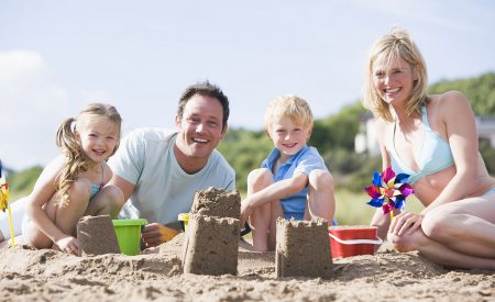 Tipps für einen erholsamen Urlaub mit Kindern