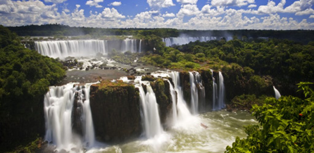 Überwältigendes Naturschauspiel – die Wasserfälle von Iguazú in Argentinien